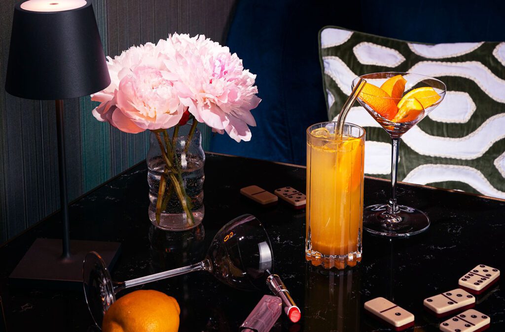 Almanac_Brand_F&B_Vienna-Bar_390x592
