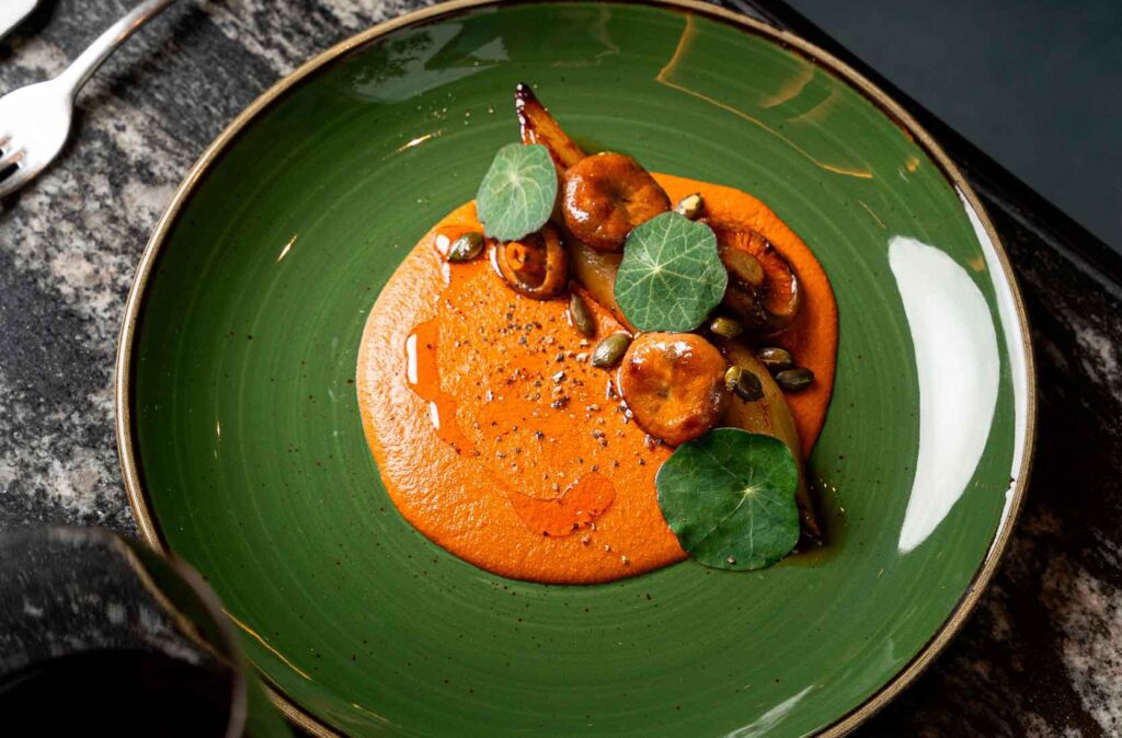 Almanac_Brand_F&B_Virens_390x592