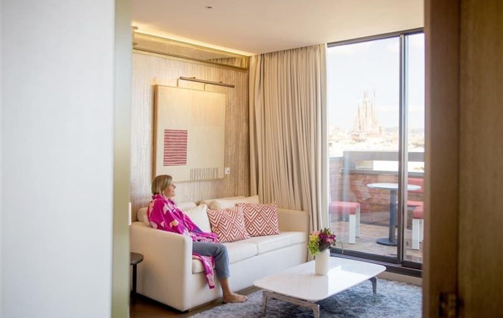 Almanac Barcelona Goes Art_Mariona Espinet_Terrace Suite 701 (1)