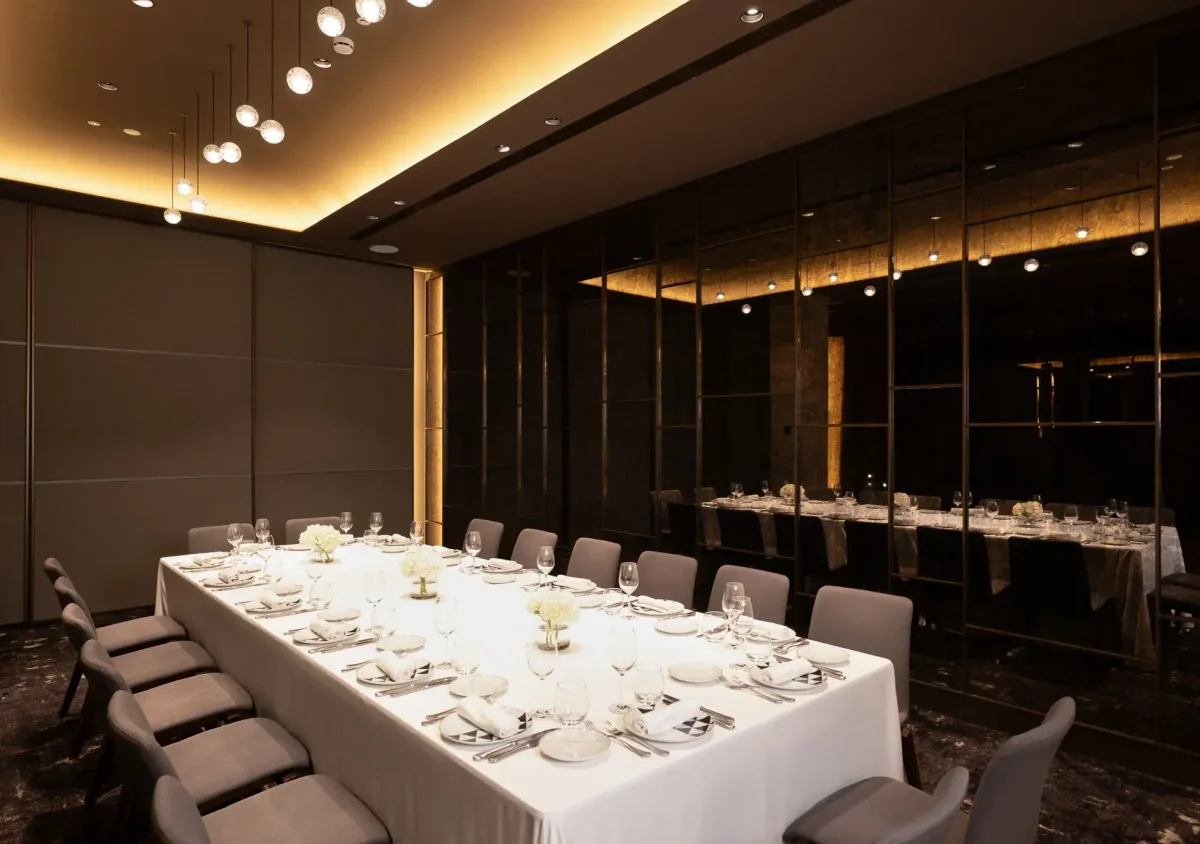almanac-barcelona-meetingroom-beat
