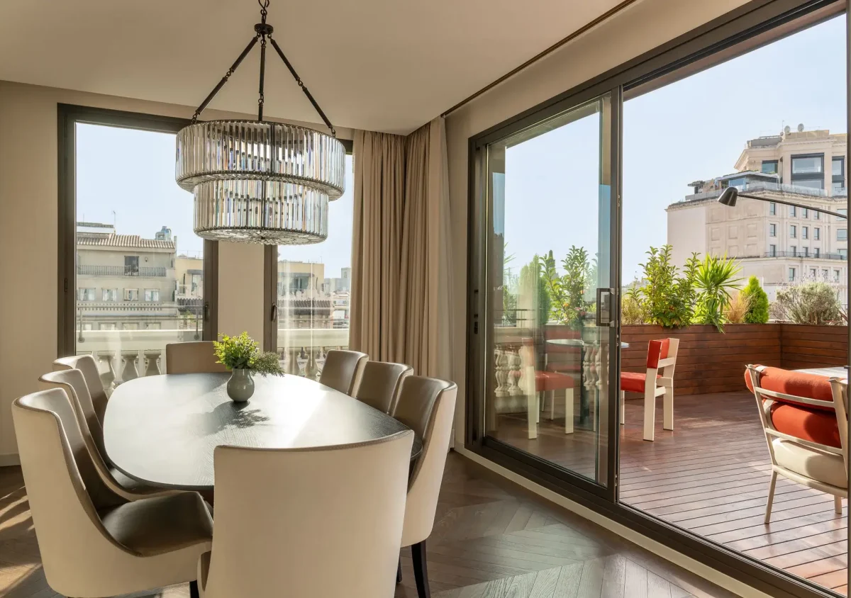almanac-barcelona-penthouse-suite-5