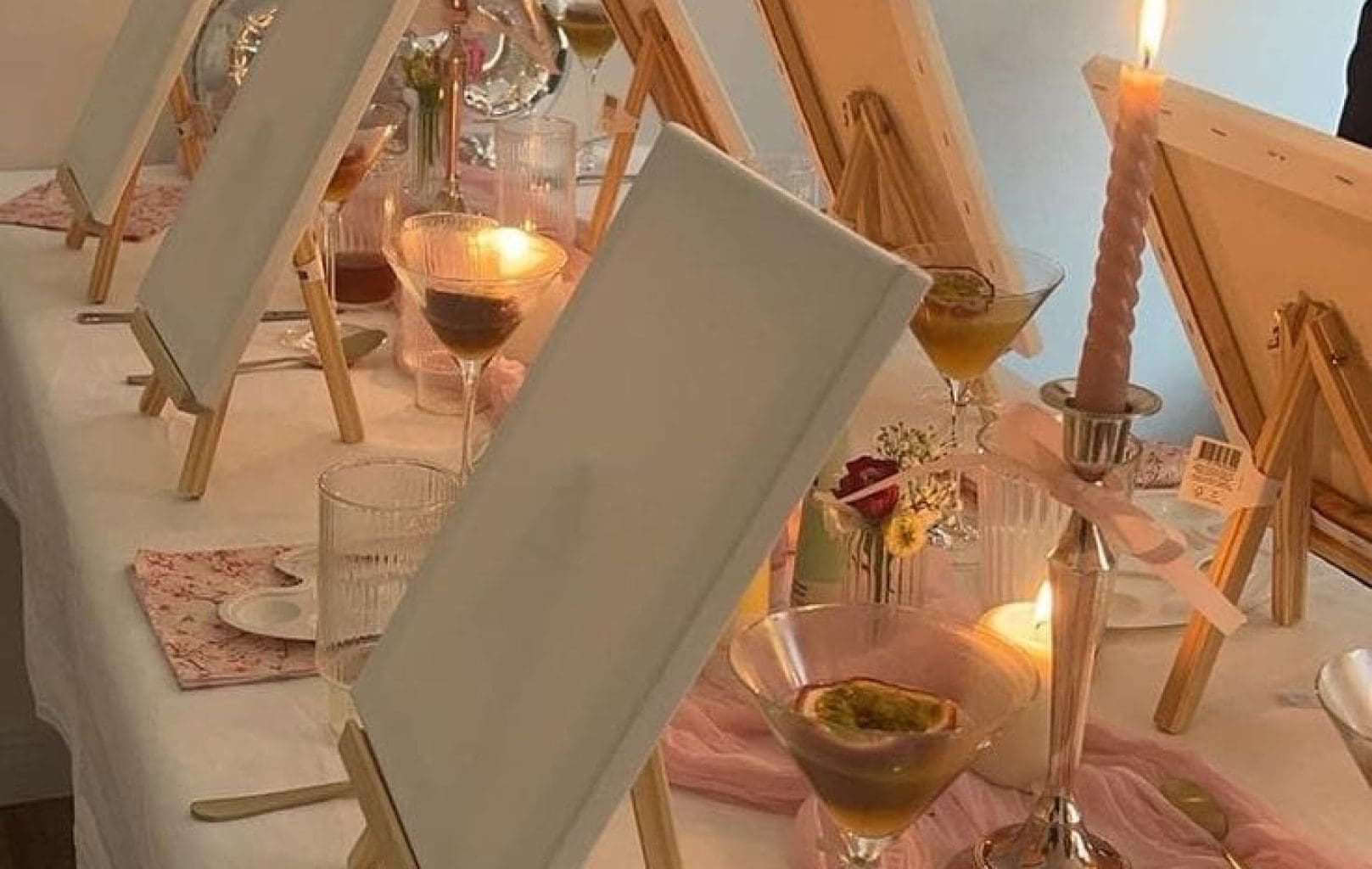 canvas painting 🍸